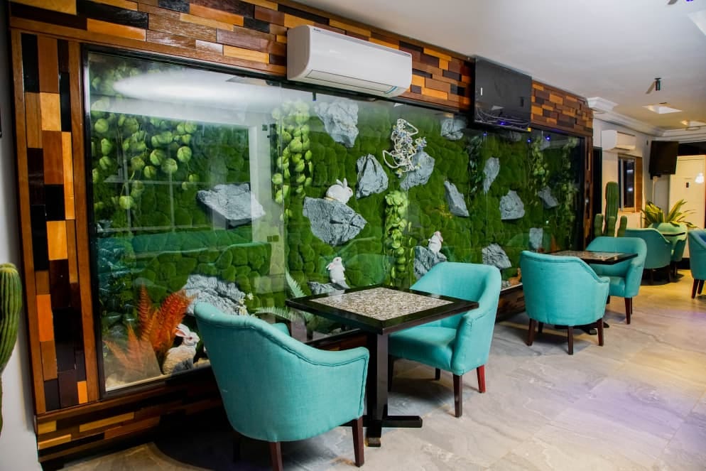 Rooftop VIP Restaurant at Hotel Exotic Plaza