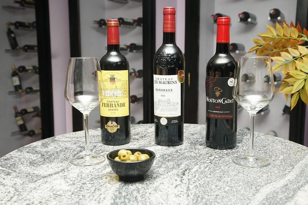 Wine cellar at Hotel Exotic Plaza